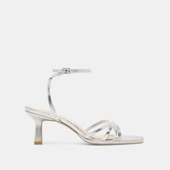 Manji Silver Metallic Leather Heels / Dolce Vita