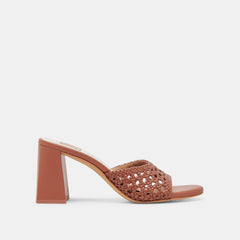 MARGOE HEELS COGNAC WOVEN STELLA
– Dolce Vita / Dolce Vita