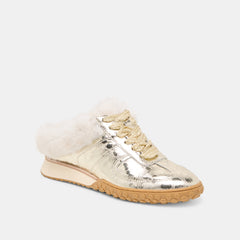 Izzey Plush Platinum Leather Sneakers / Dolce Vita
