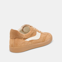 NOTICE SNEAKERS BROWN SUEDE
– Dolce Vita / Dolce Vita