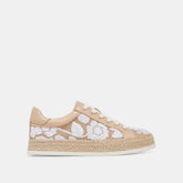 AZALIA SNEAKERS NATURAL MULTI FLORAL SEQUIN
– Dolce Vita / Dolce Vita