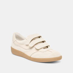 Merit Velcro Ivory Leather Sneakers / Dolce Vita