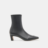 ANIKA BOOTS BLACK STELLA
– Dolce Vita / Dolce Vita