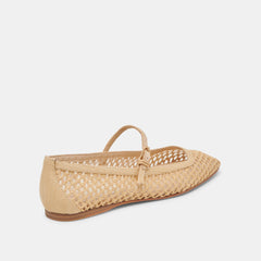REYES WIDE BALLET FLATS LT NATURAL WOVEN RAFFIA
– Dolce Vita / Dolce Vita