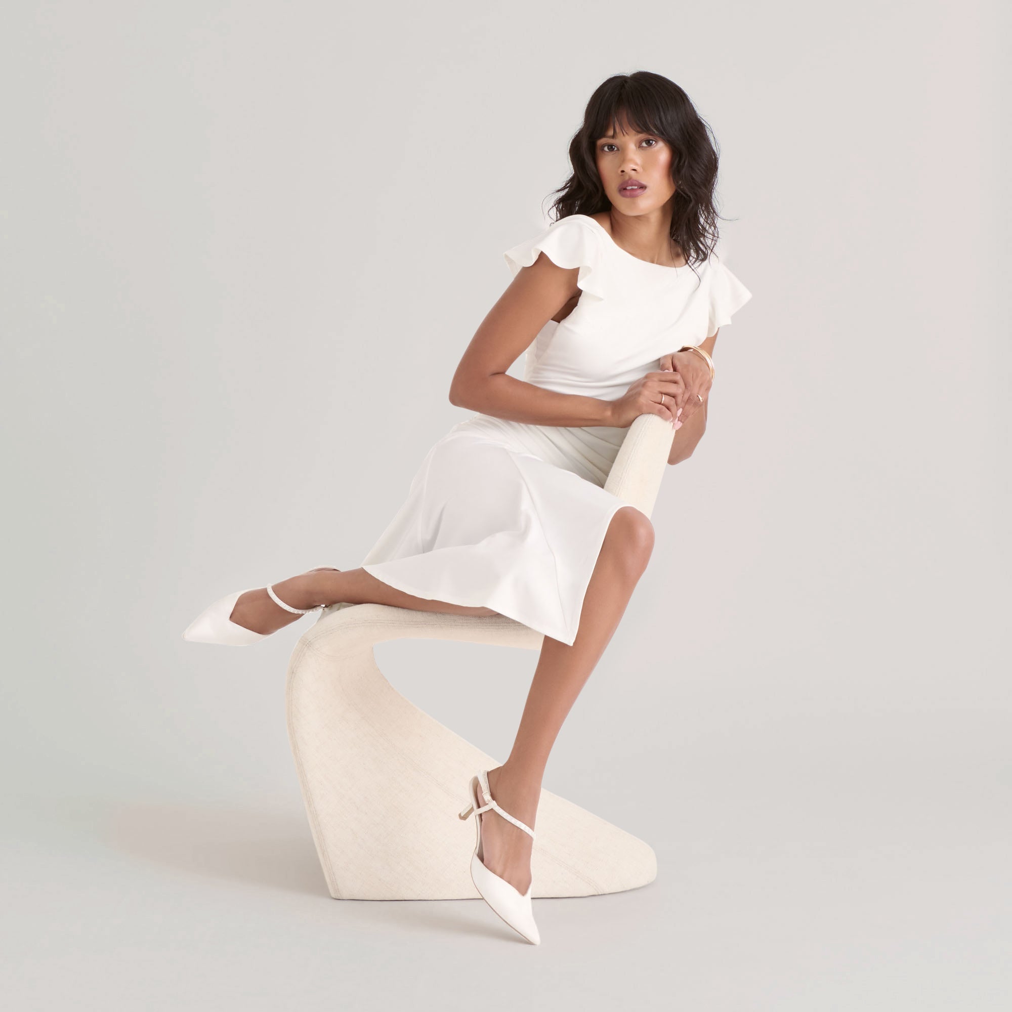 Kamra Pearl True White Satin Mid Heels / Dolce Vita