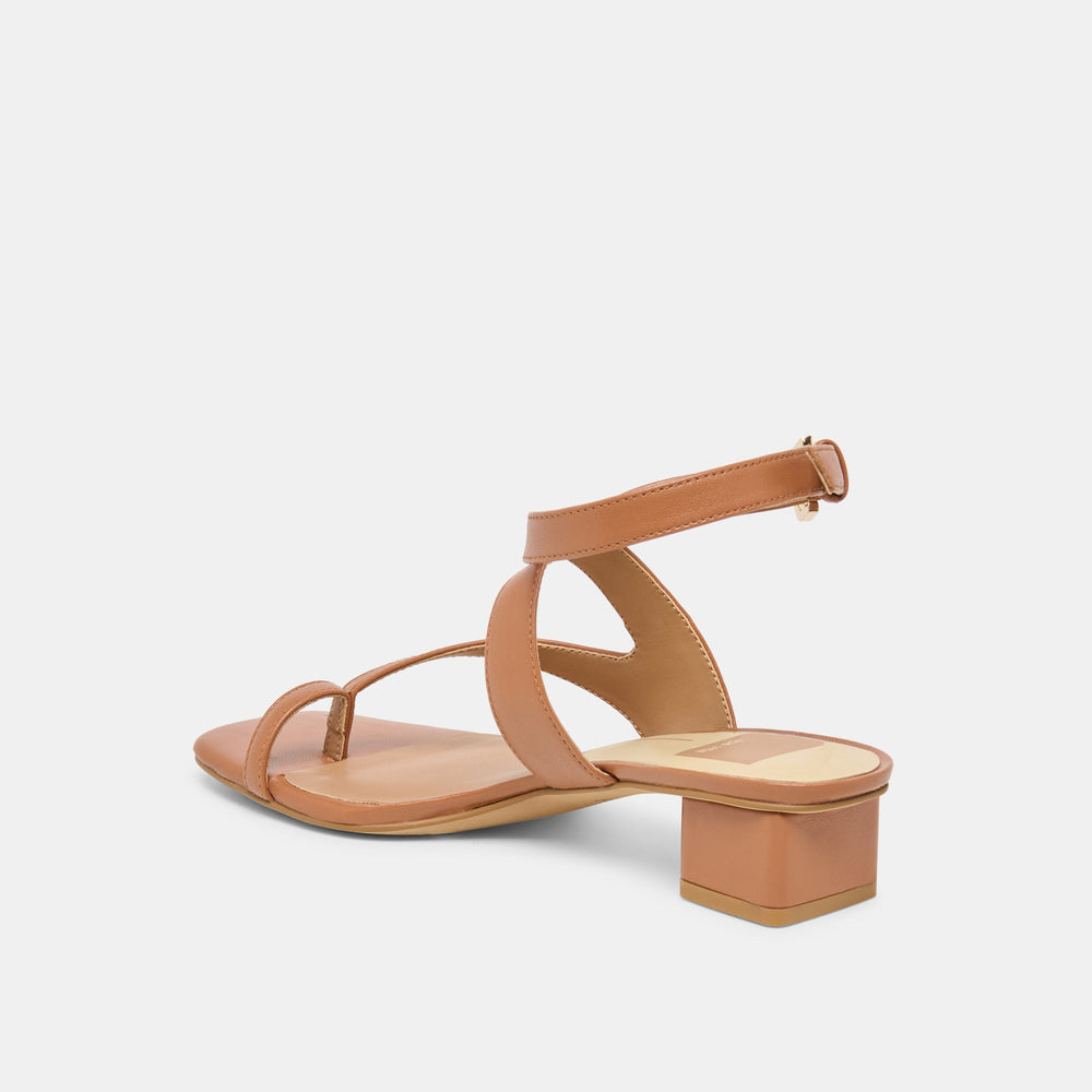 Kameo Saddle Leather Heels / Dolce Vita