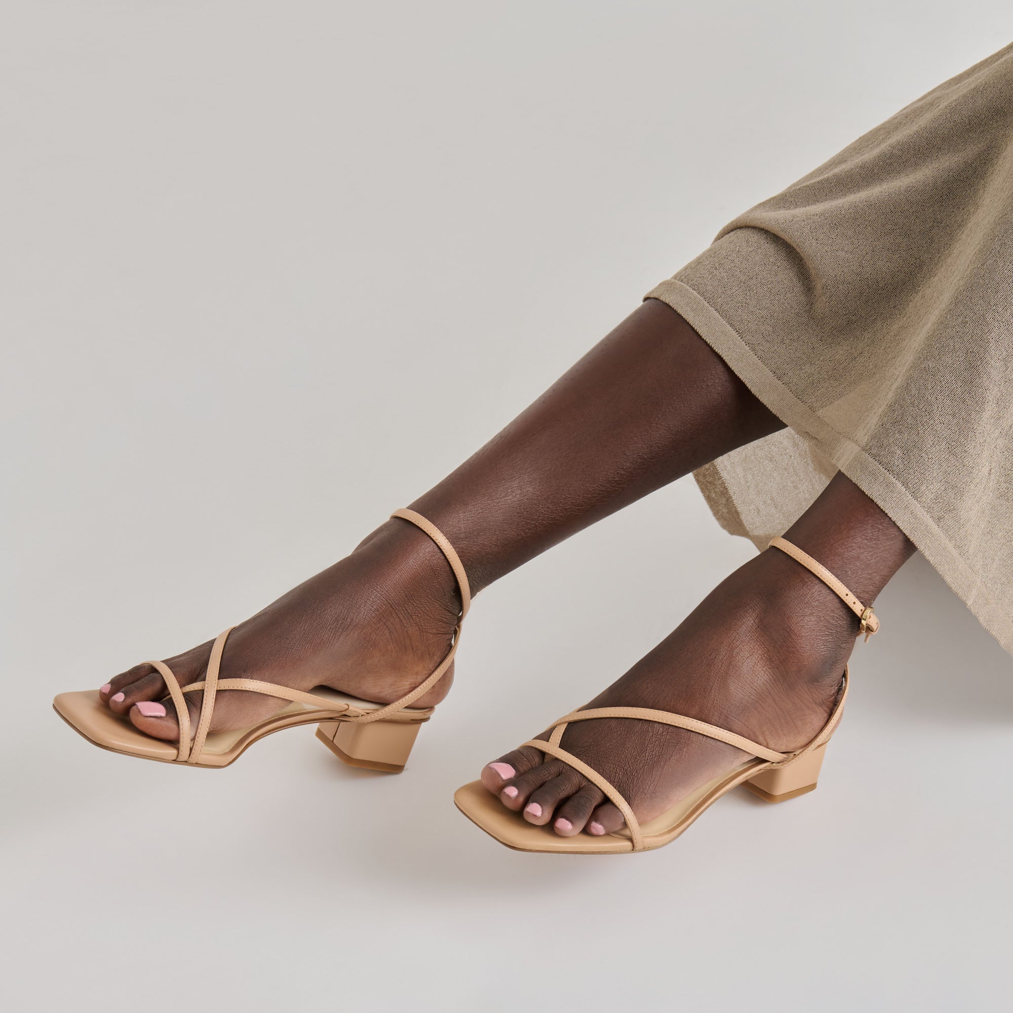 Karlos Lt Tan Leather Sandals / Dolce Vita