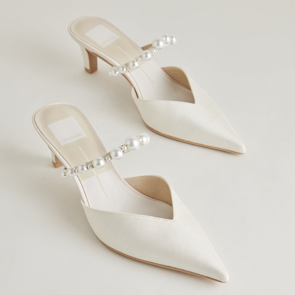 Kanika Pearl Mid Vanilla Pearl Heels / Dolce Vita