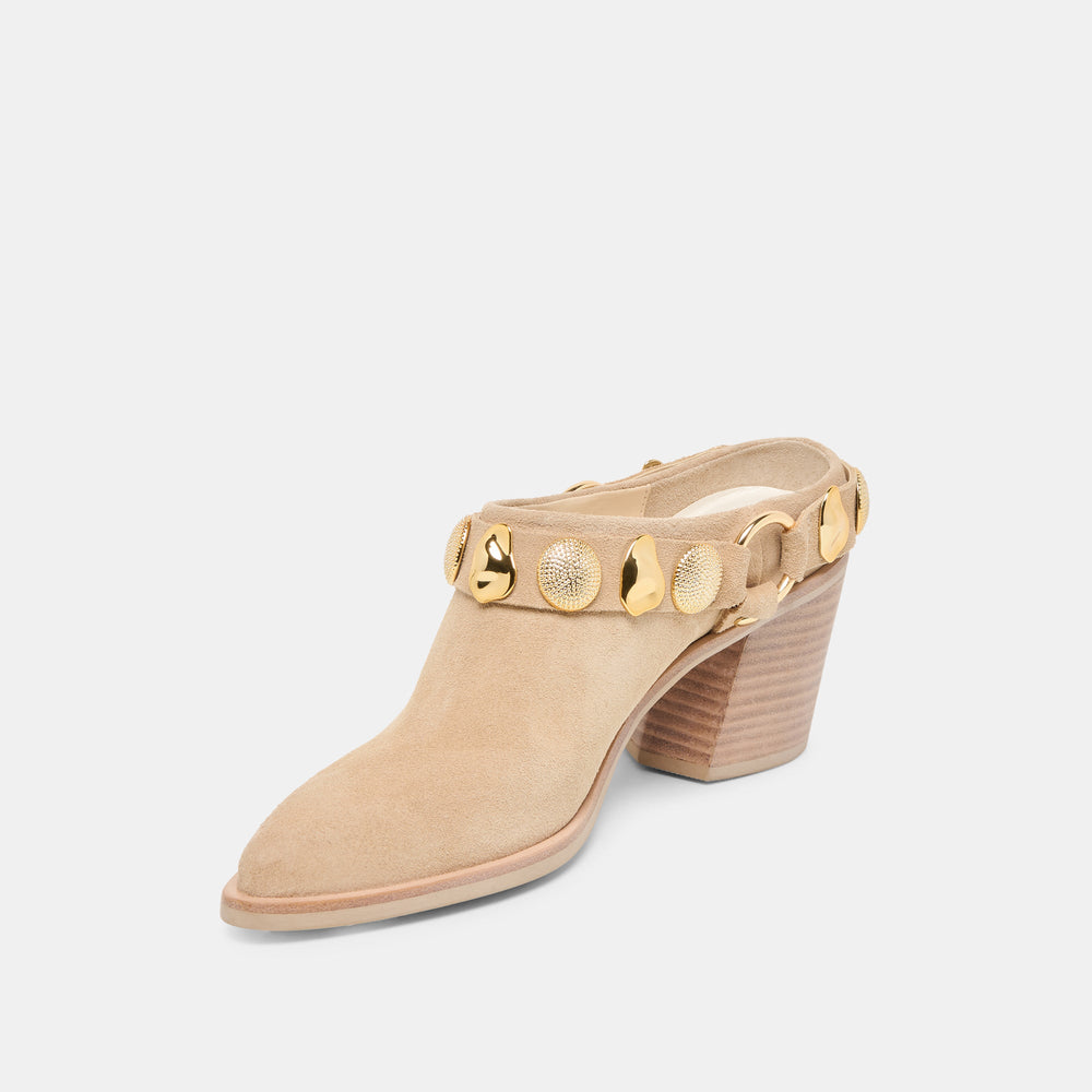 Kanyon Dune Suede Heels / Dolce Vita