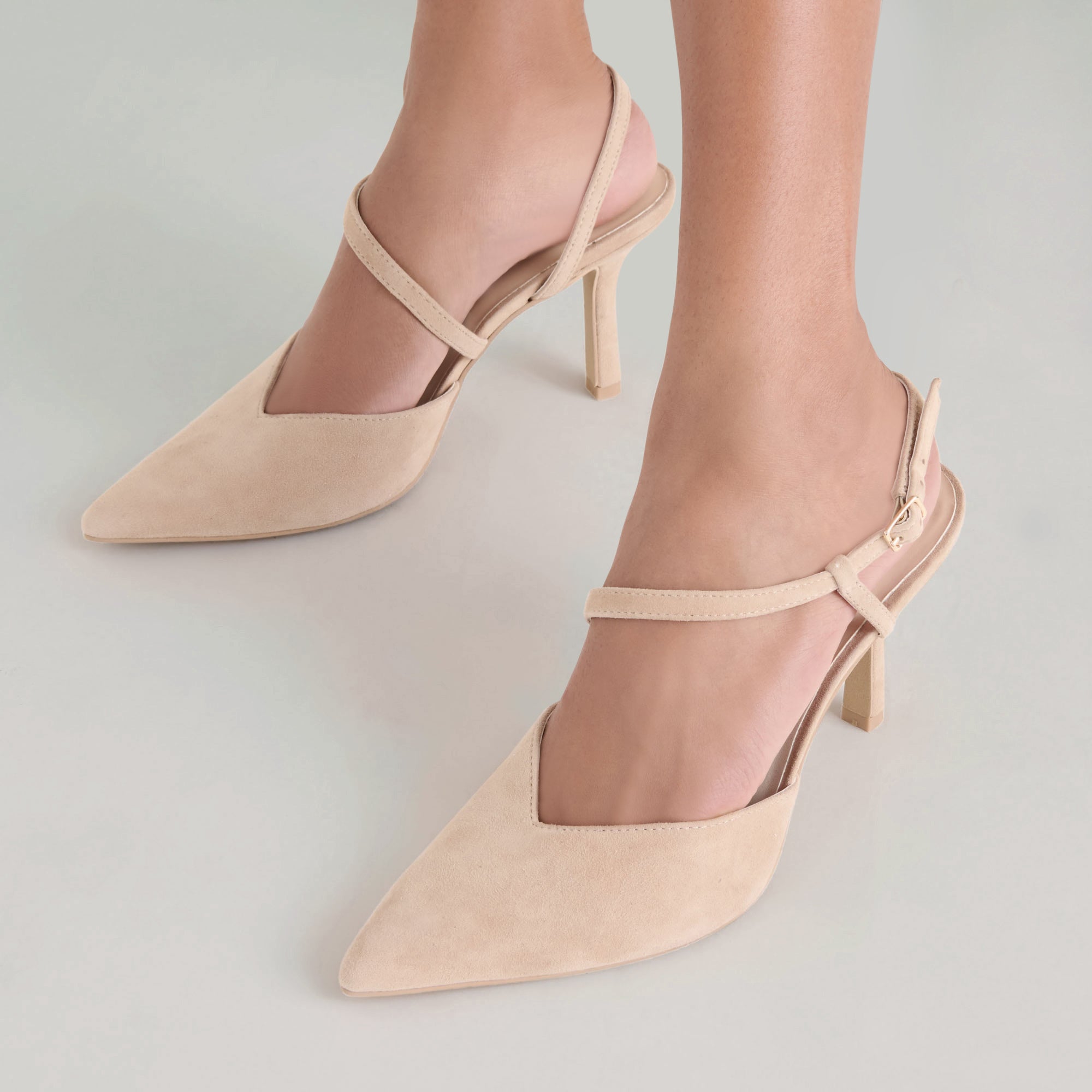 Kamra Camel Suede Heels / Dolce Vita