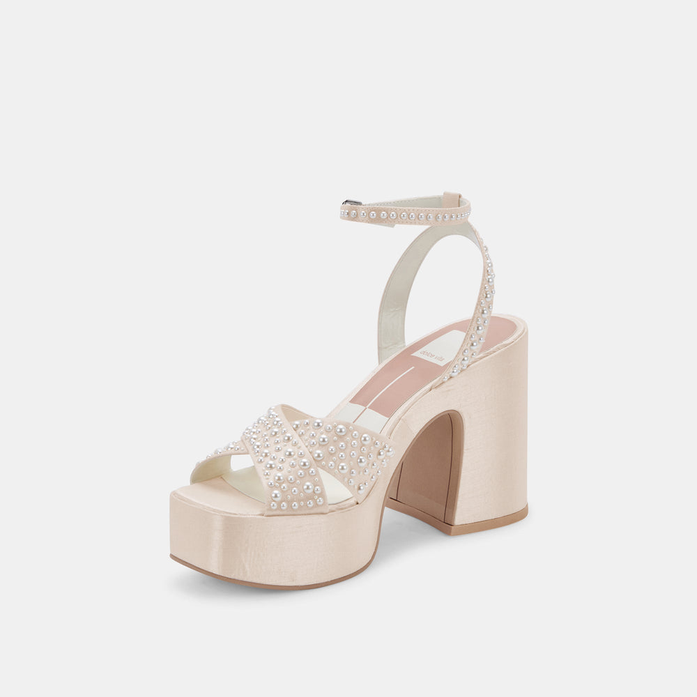 WESSI PEARL HEELS VANILLA PEARLS
 – Dolce Vita / Dolce Vita