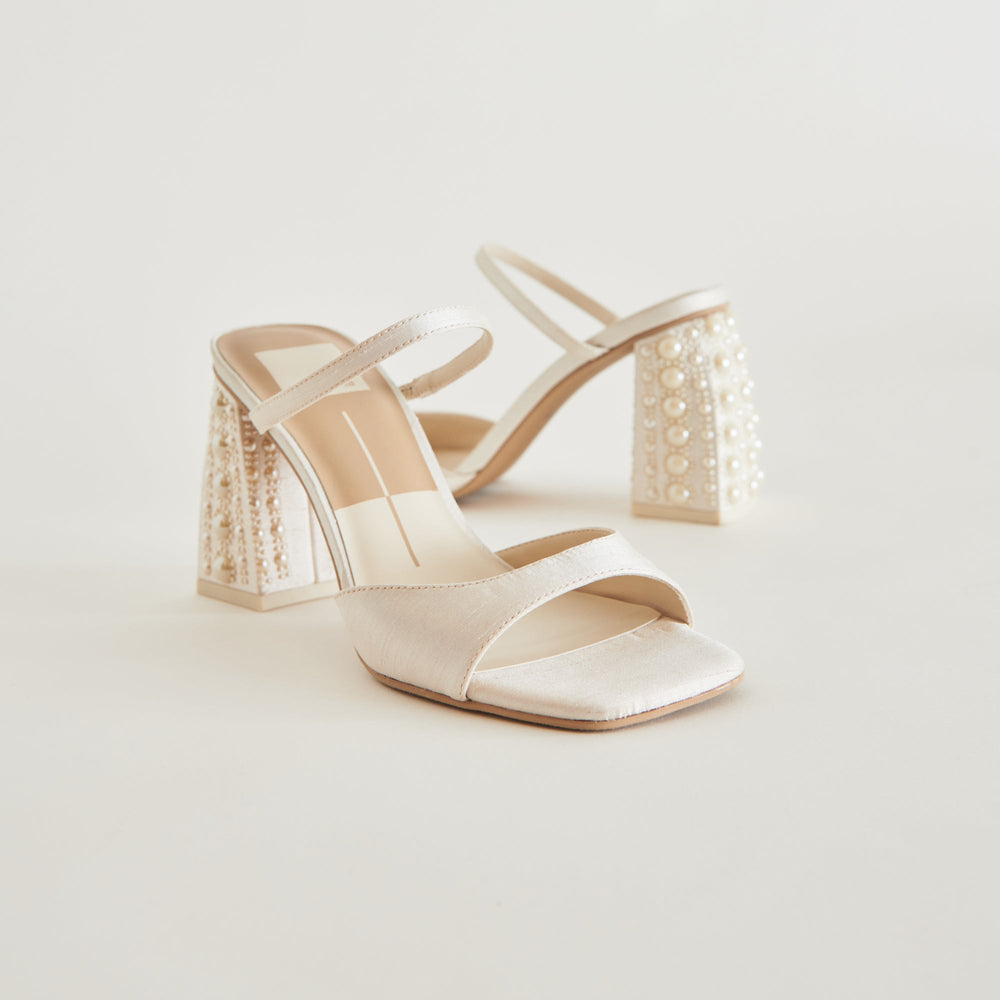 JEMMY PEARL HEELS VANILLA SILK
 – Dolce Vita / Dolce Vita