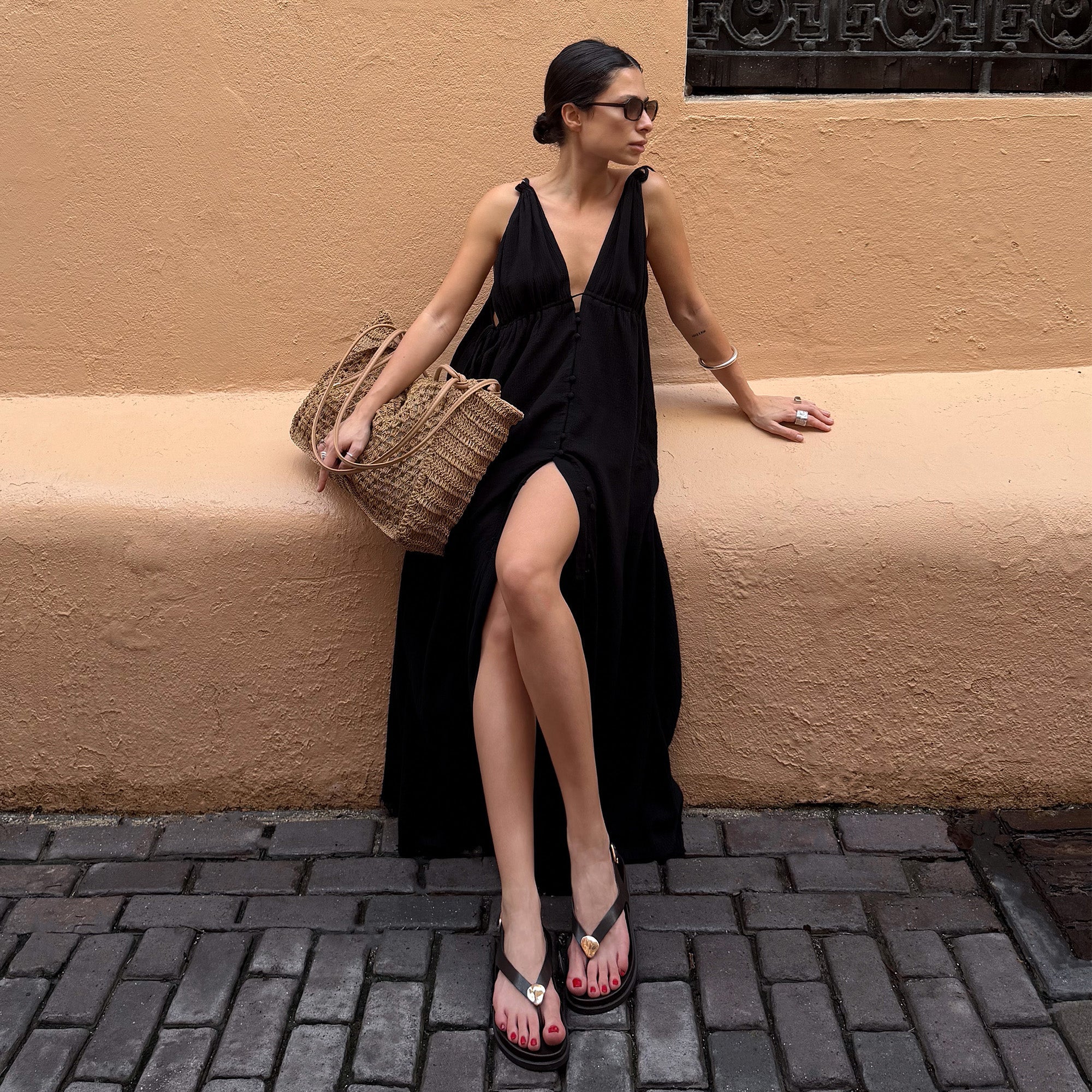 Jony Black Leather Sandals / Dolce Vita