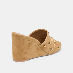 Holta Stud Lt Brown Suede Wedges / Dolce Vita