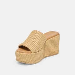 Joclyn Wide Lt Natural Raffia Wedges / Dolce Vita