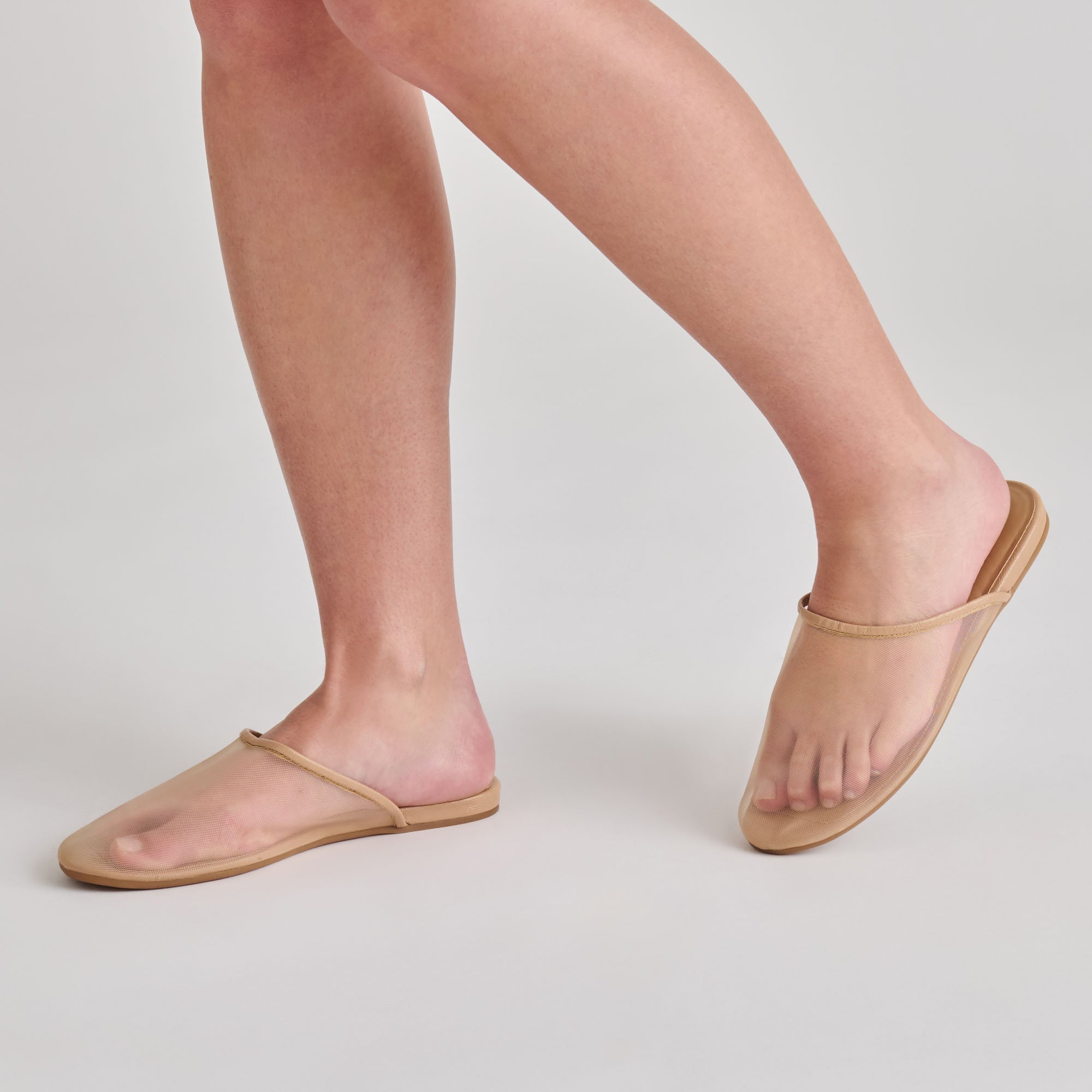 Geni Lt Tan Mesh Flats / Dolce Vita