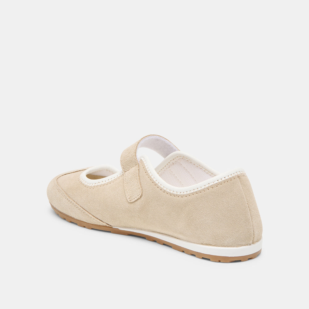 Sofya Camel Suede Sneakers / Dolce Vita
