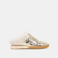 Izzey Plush Platinum Leather Sneakers / Dolce Vita