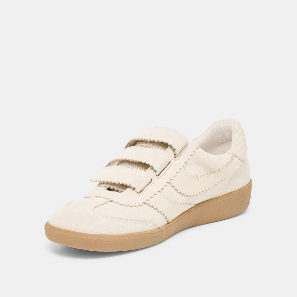 Merit Velcro Ivory Leather Sneakers / Dolce Vita