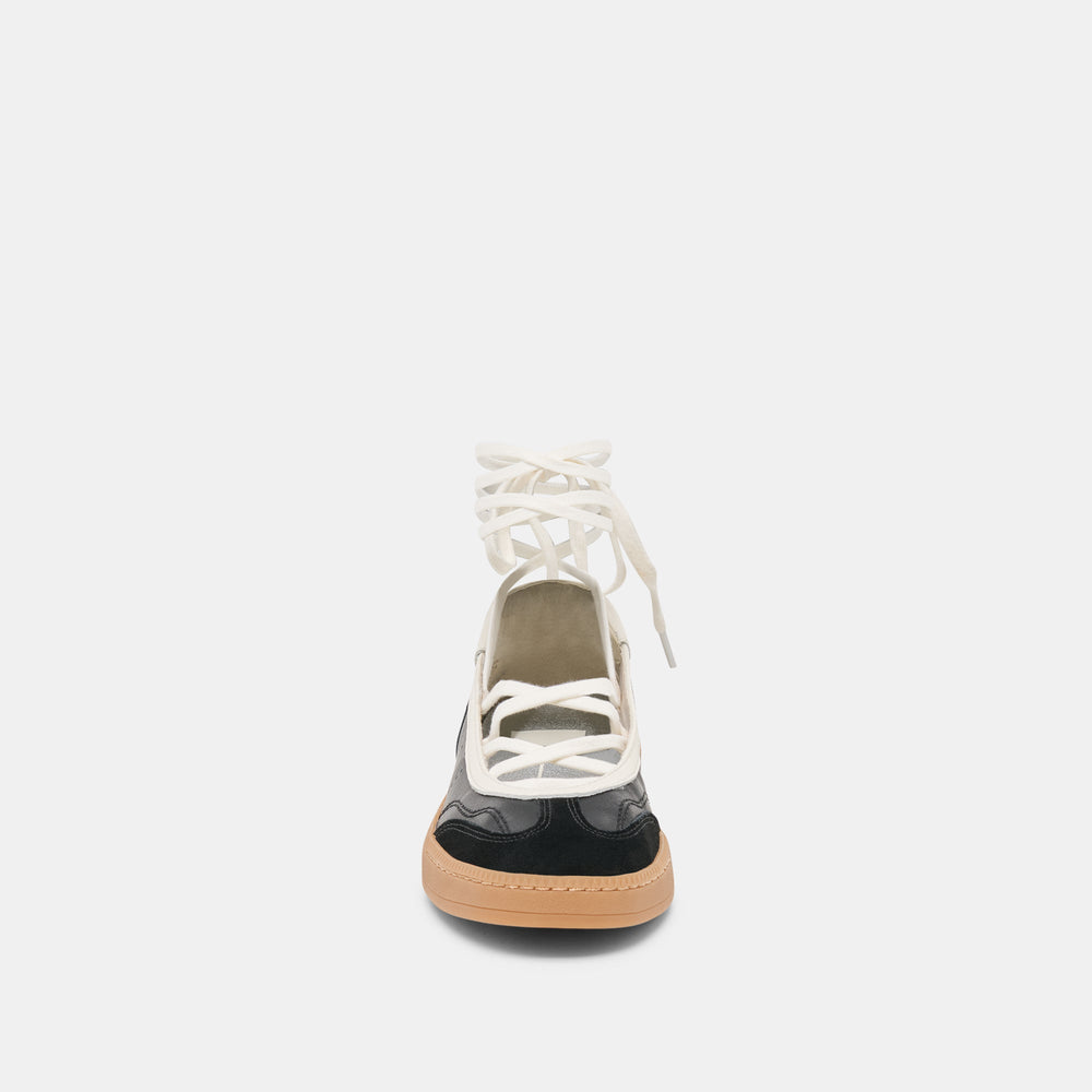 Nyomie Black Leather Sneakers / Dolce Vita