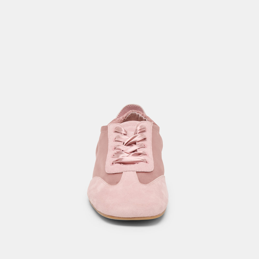 Itzy Pink Satin Sneakers / Dolce Vita