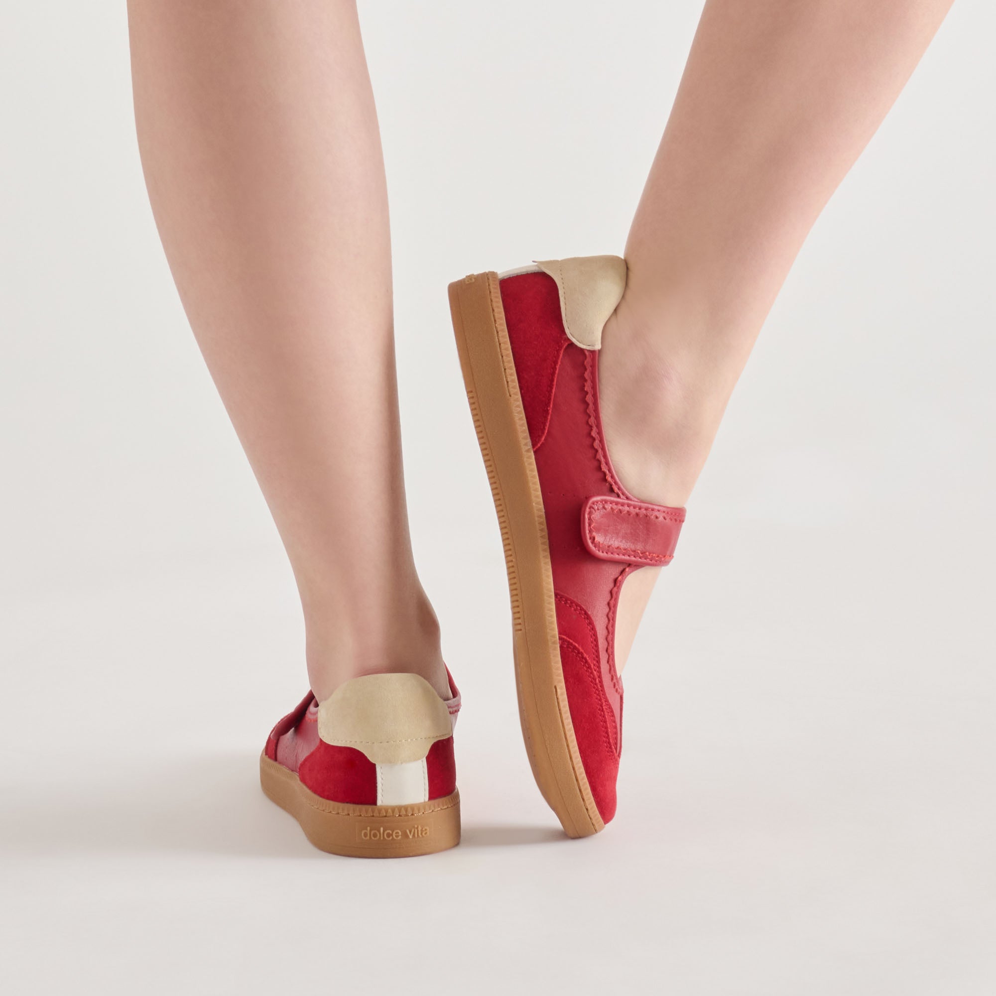 Nanet Crimson Leather Sneakers / Dolce Vita