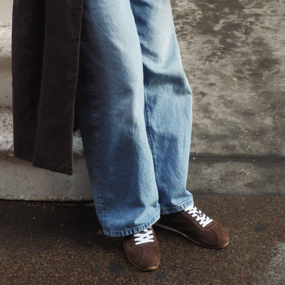 Serina Dk Brown Suede Sneakers / Dolce Vita