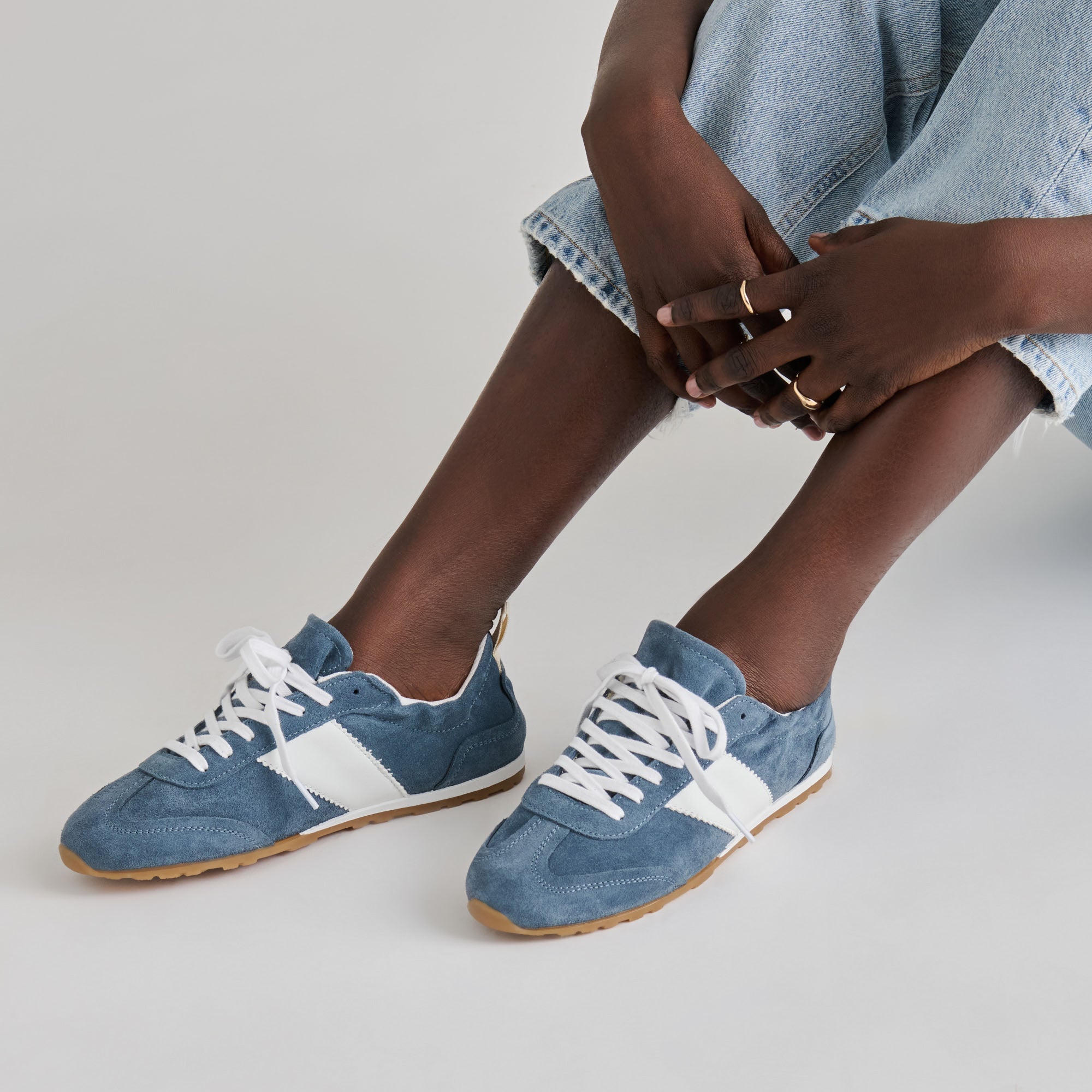 Shyla Blue Suede Sneakers / Dolce Vita