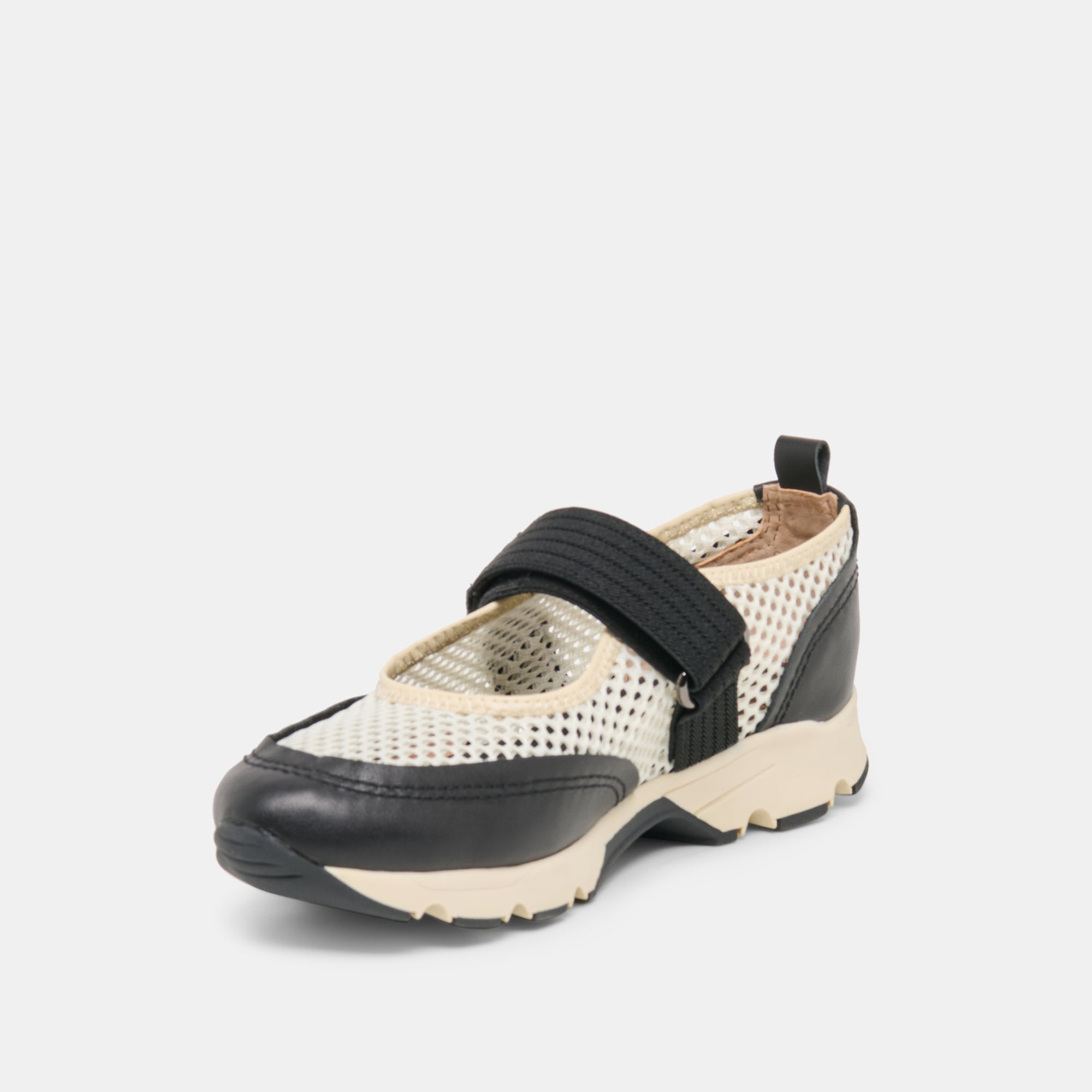 Seline White Black Mesh Sneakers / Dolce Vita