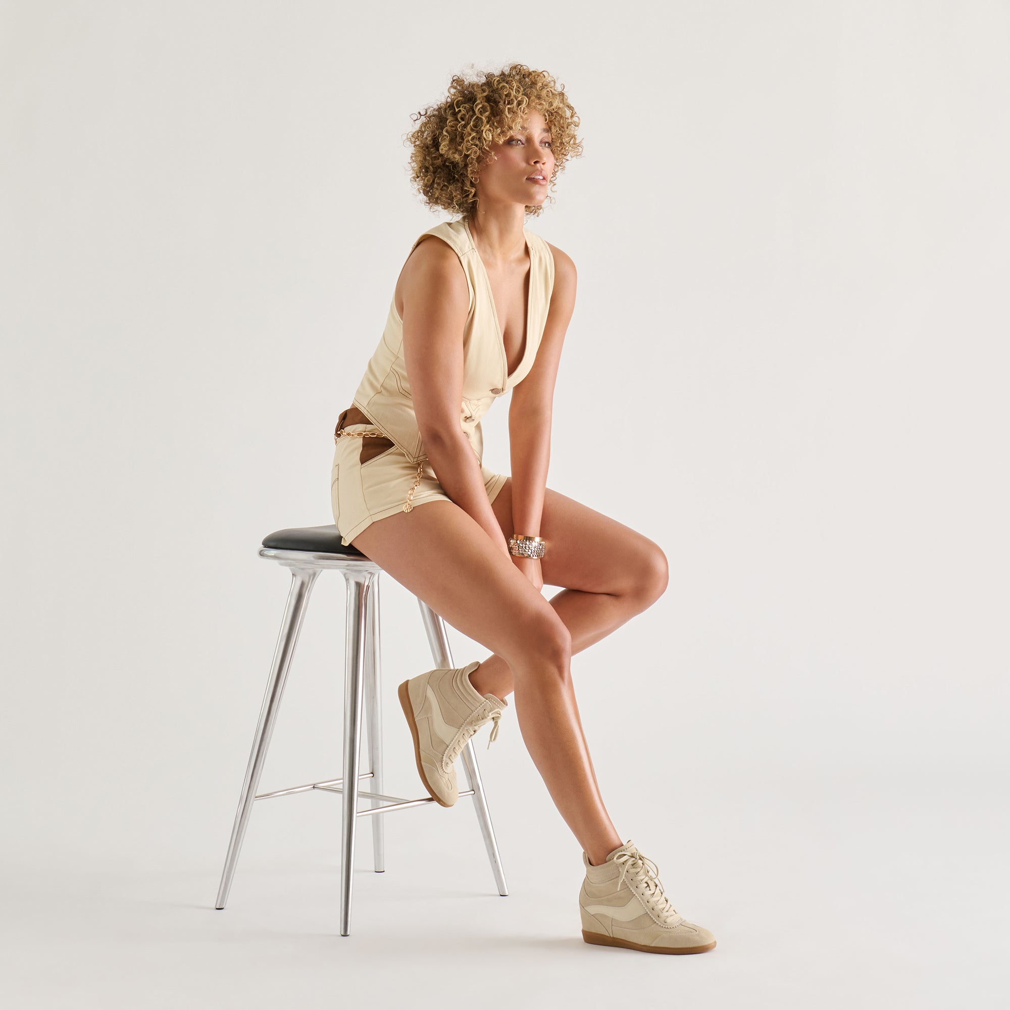 Issac Oatmeal Suede Sneakers / Dolce Vita