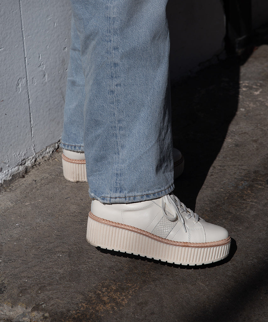 TIGER SNEAKERS WHITE LEATHER
 – Dolce Vita / Dolce Vita