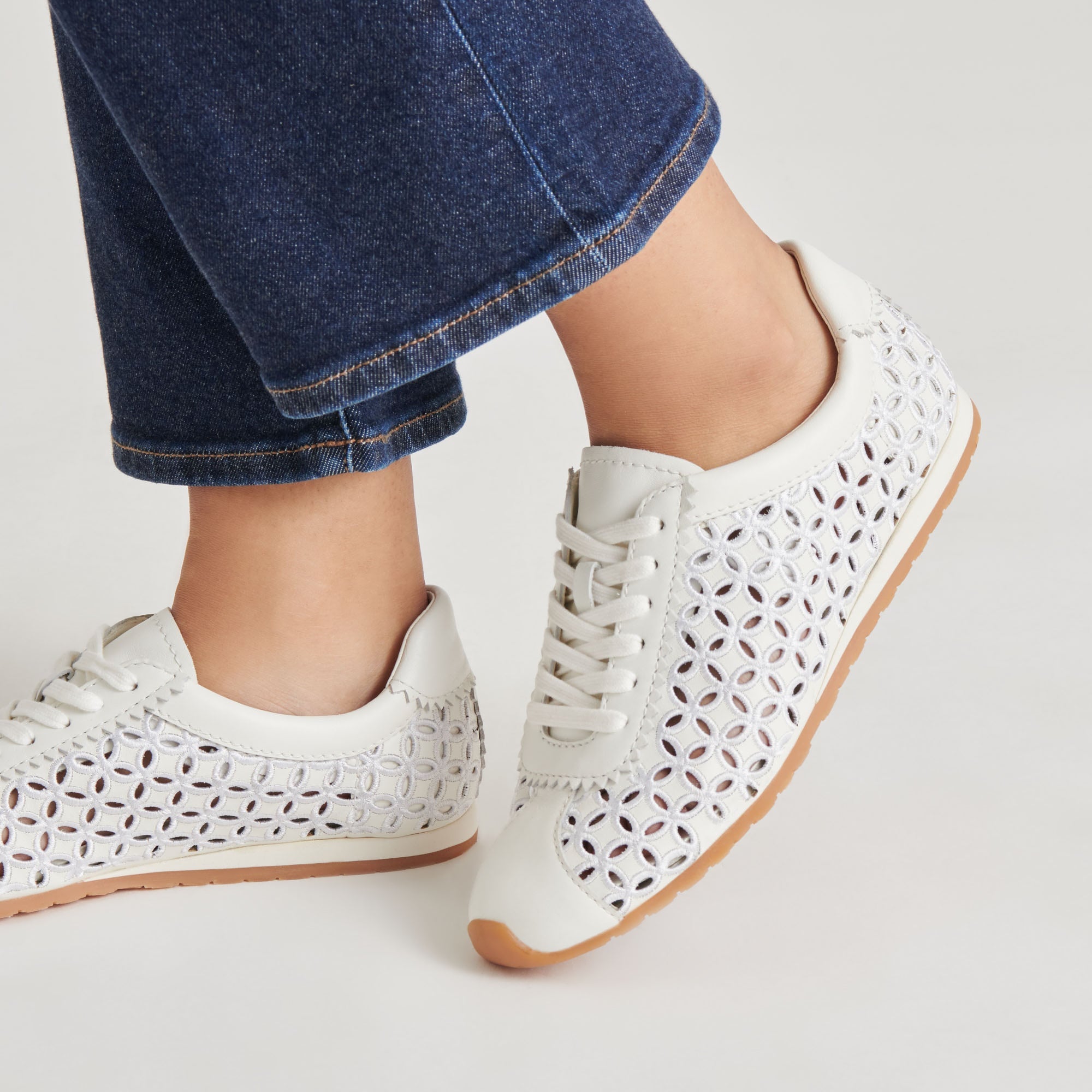 DANIE EYELET PERF SNEAKERS TRUE WHITE LEATHER
 – Dolce Vita / Dolce Vita