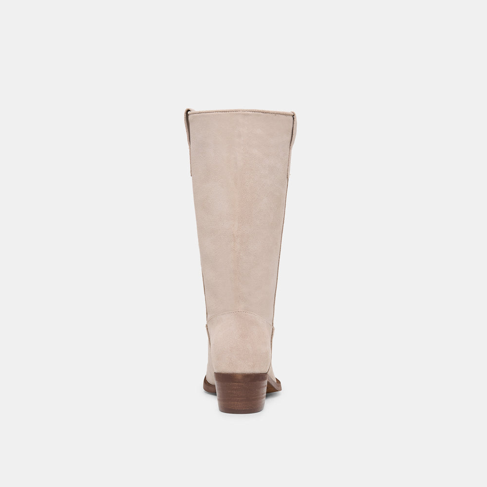 Romie Lt Taupe Suede Boots / Dolce Vita