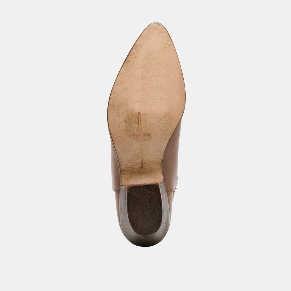 Tanner Chestnut Leather Boots / Dolce Vita