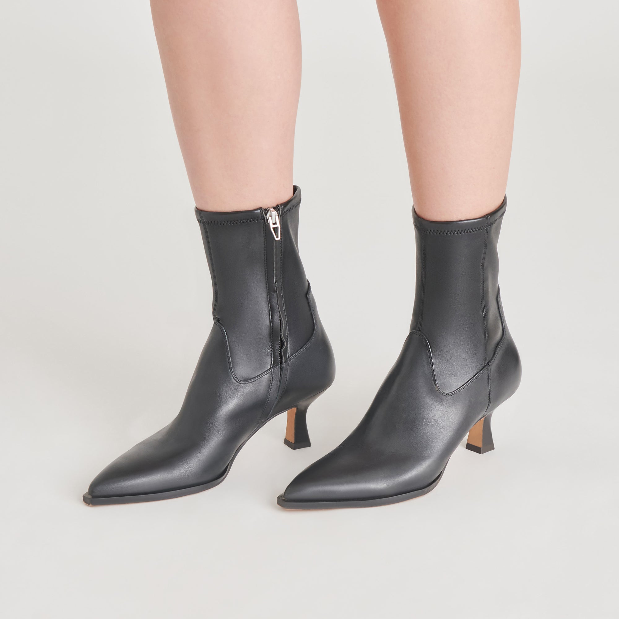 Arya Black Leather Boots / Dolce Vita