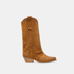 Sammy Chestnut Suede Boots / Dolce Vita