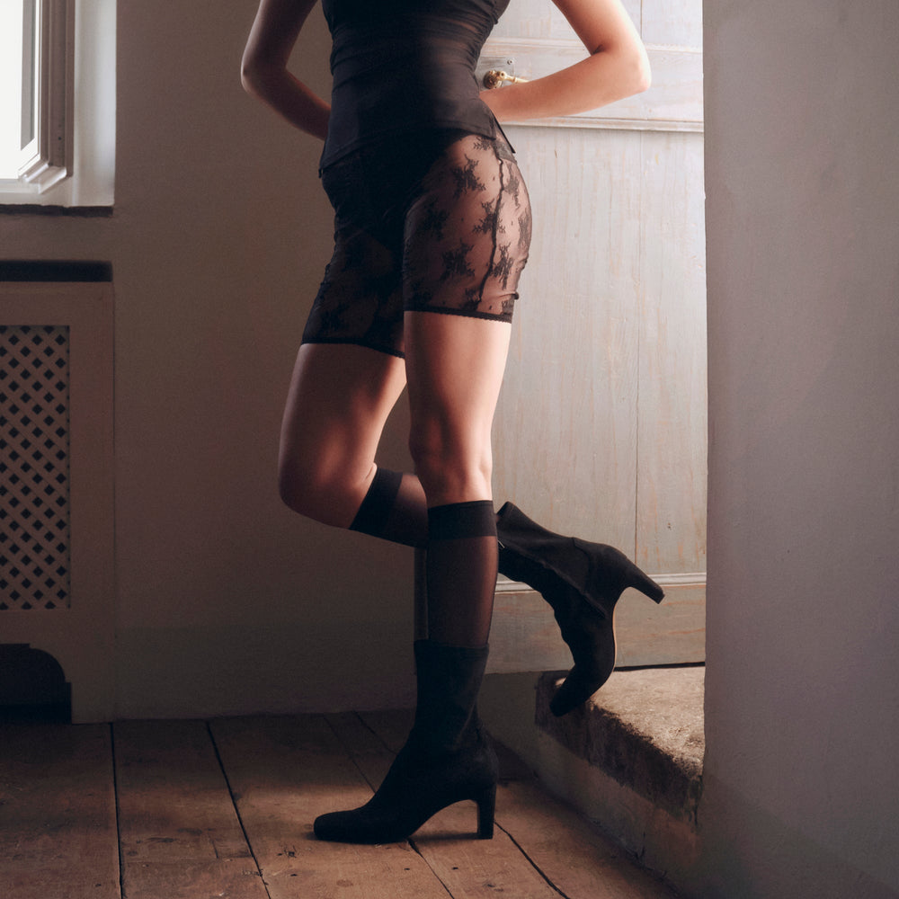 Roan Onyx Stella Suede Boots / Dolce Vita