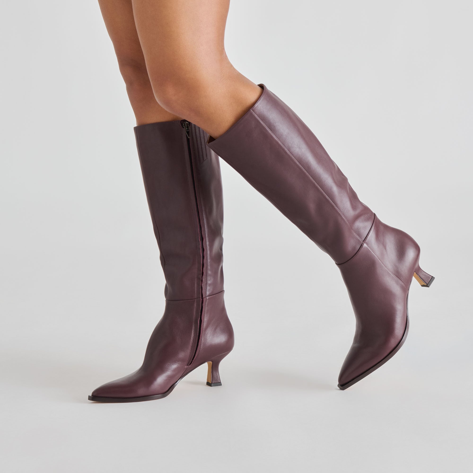 Auggie Wine Leather Boots / Dolce Vita