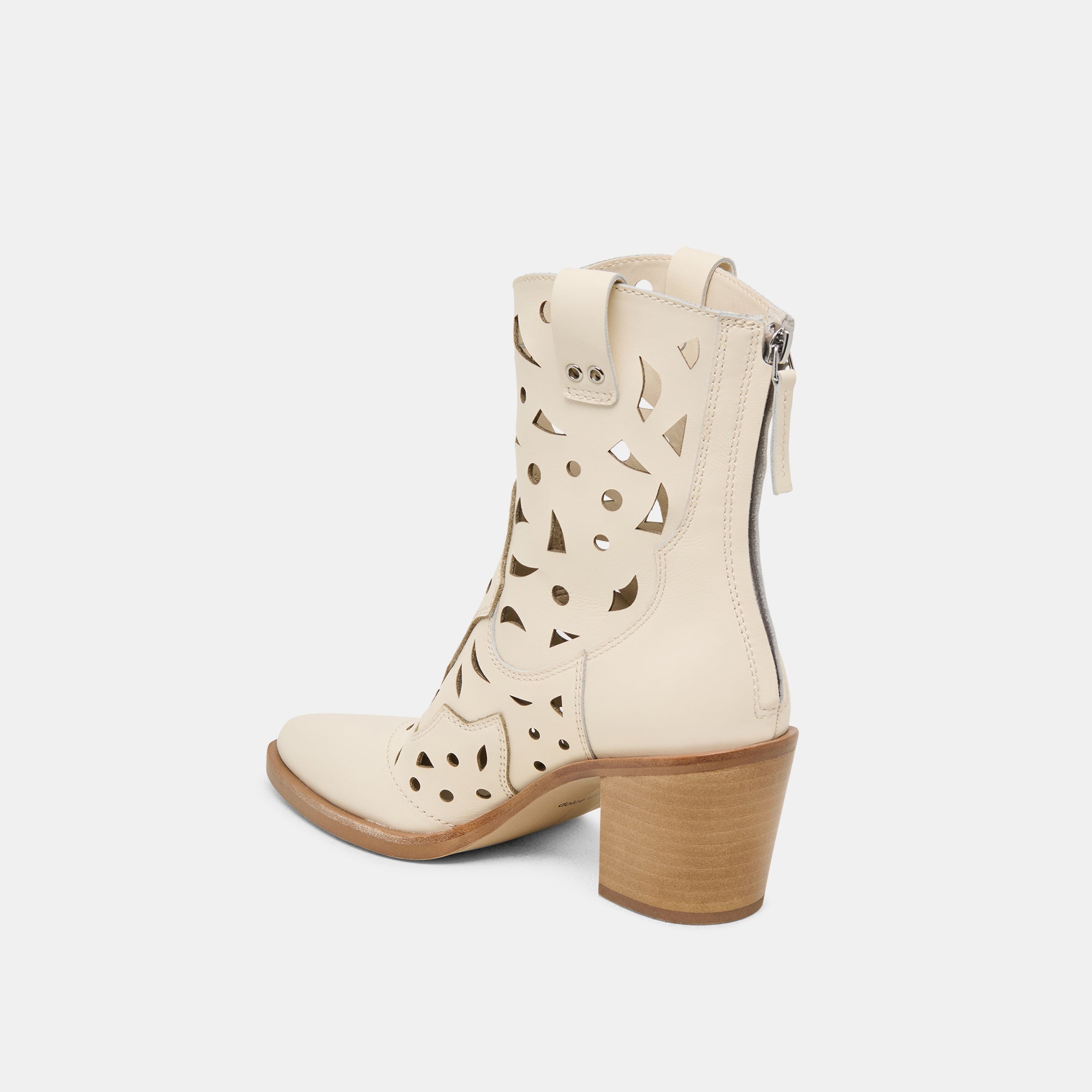 Zenobi Off White Leather Booties / Dolce Vita