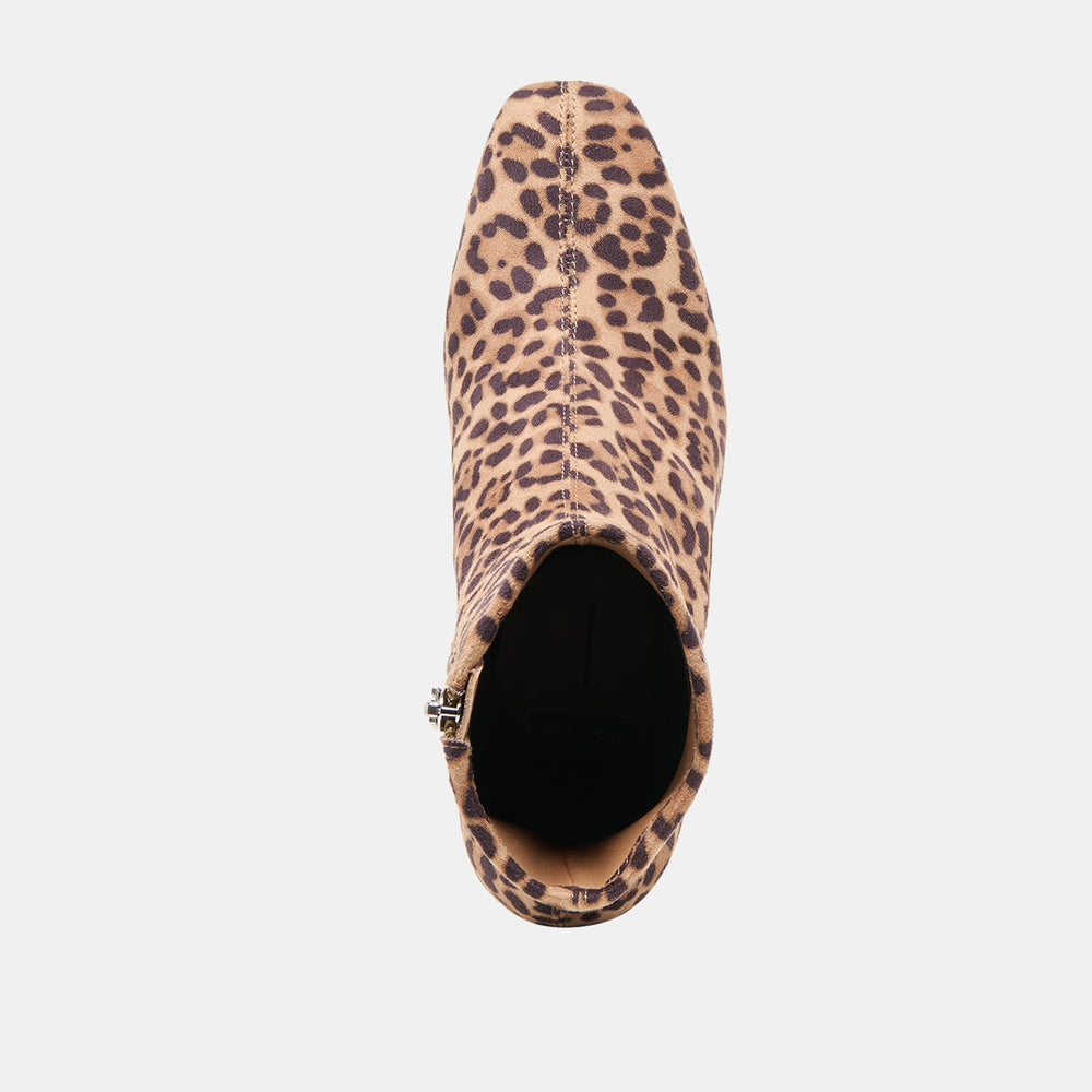 Glamor Dk Leopard Stella Suede Boots / Dolce Vita