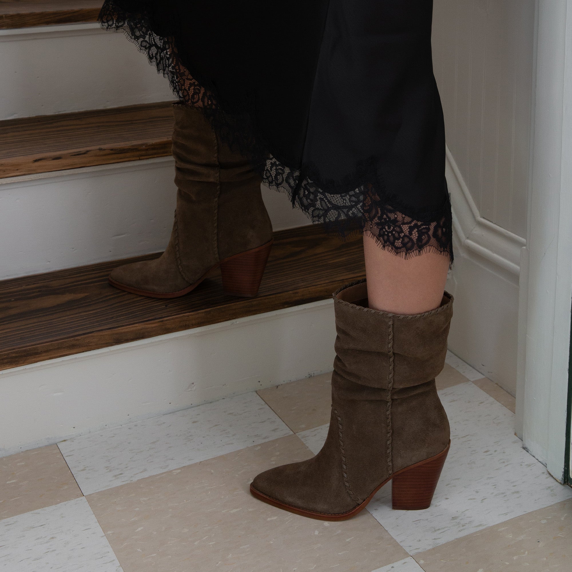 Julith Olive Suede Boots / Dolce Vita