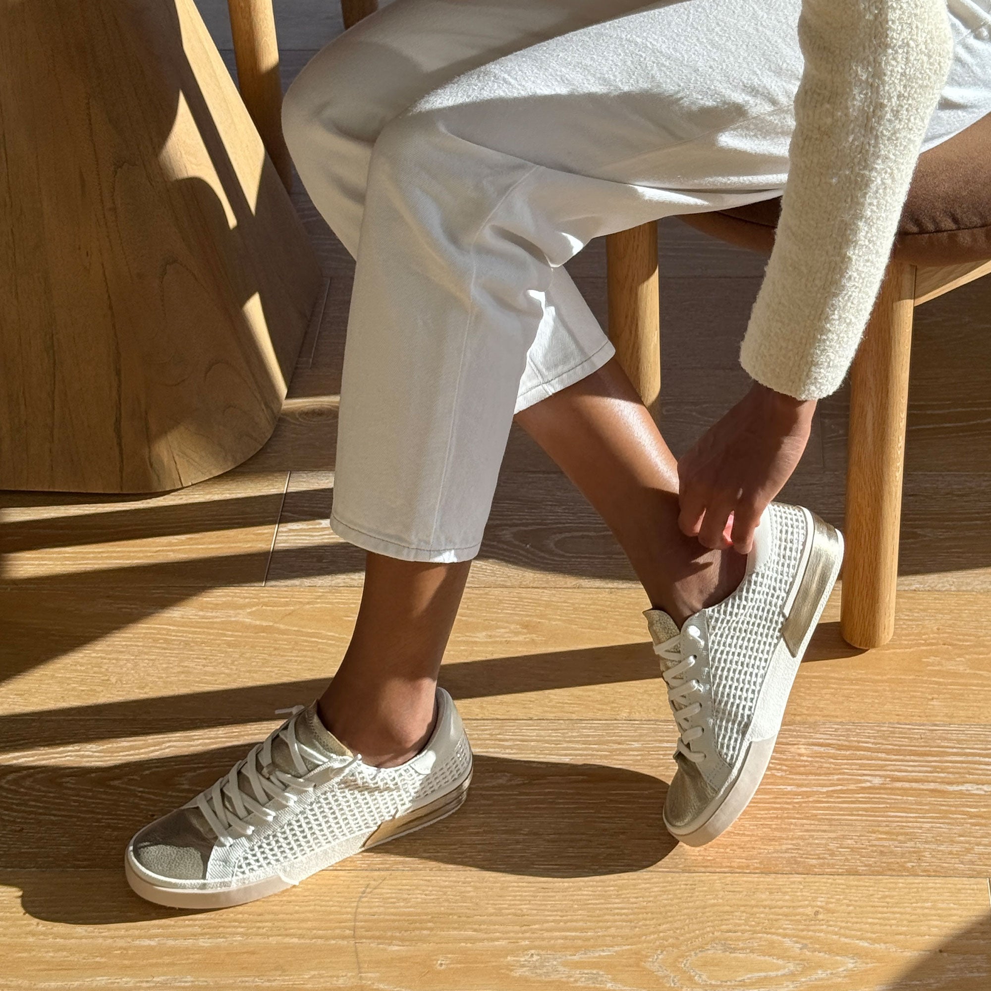 ZINA SNEAKERS BONE GOLD WOVEN
 – Dolce Vita / Dolce Vita