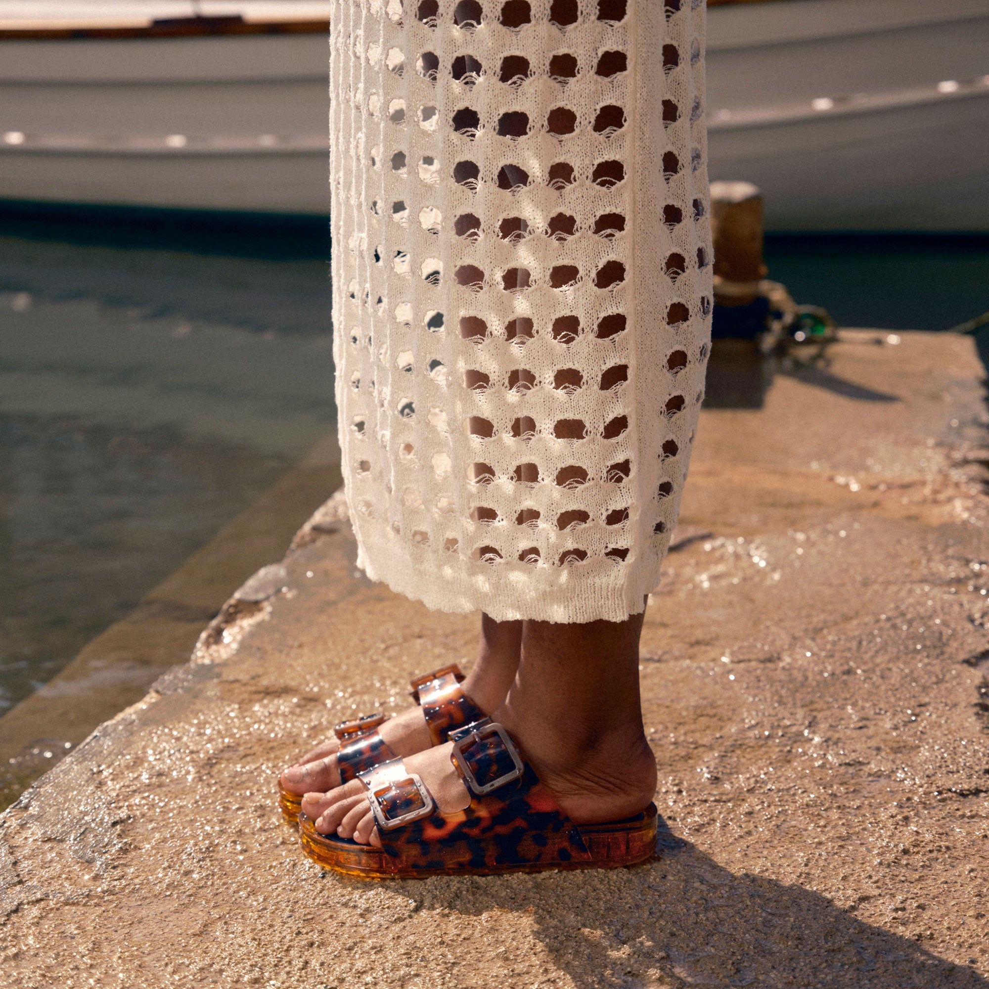 Julio Tortoise Vinyl Sandals / Dolce Vita