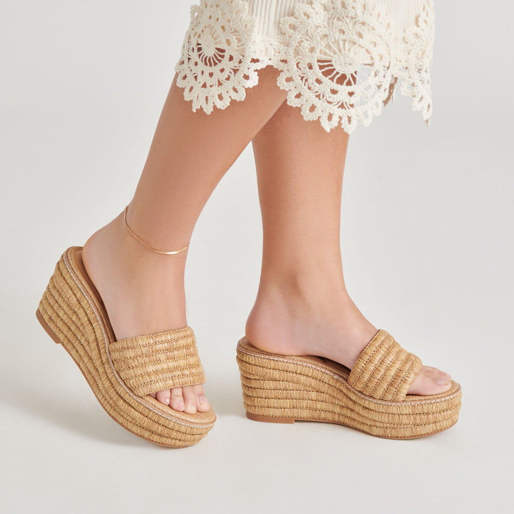 Throne Lt Natural Raffia Wedges / Dolce Vita