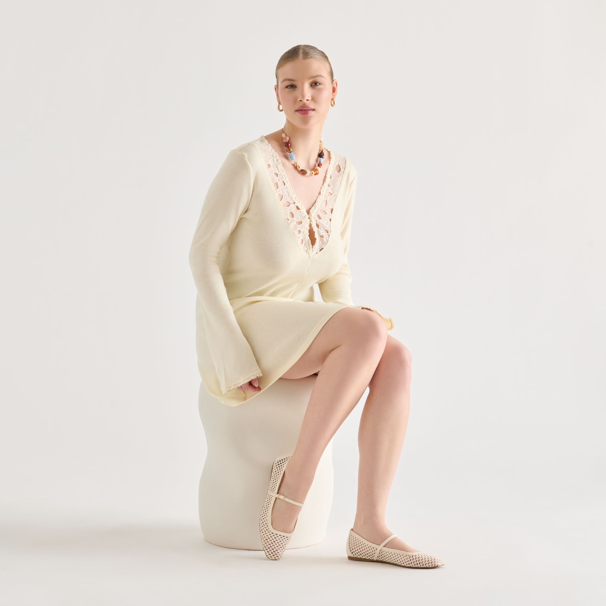 Reyes White Woven Raffia Ballet Flats / Dolce Vita