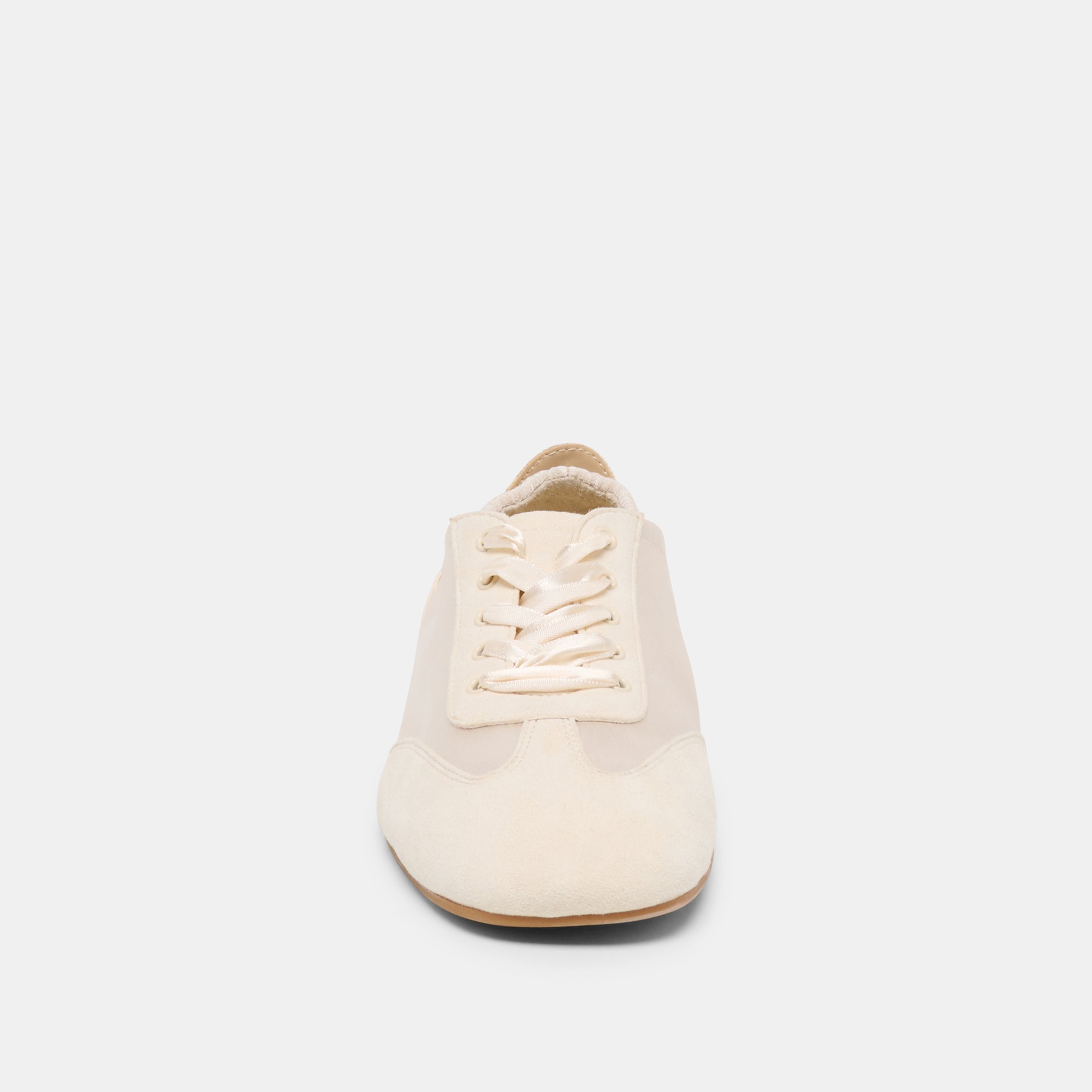 Itzy Vanilla Satin Sneakers / Dolce Vita