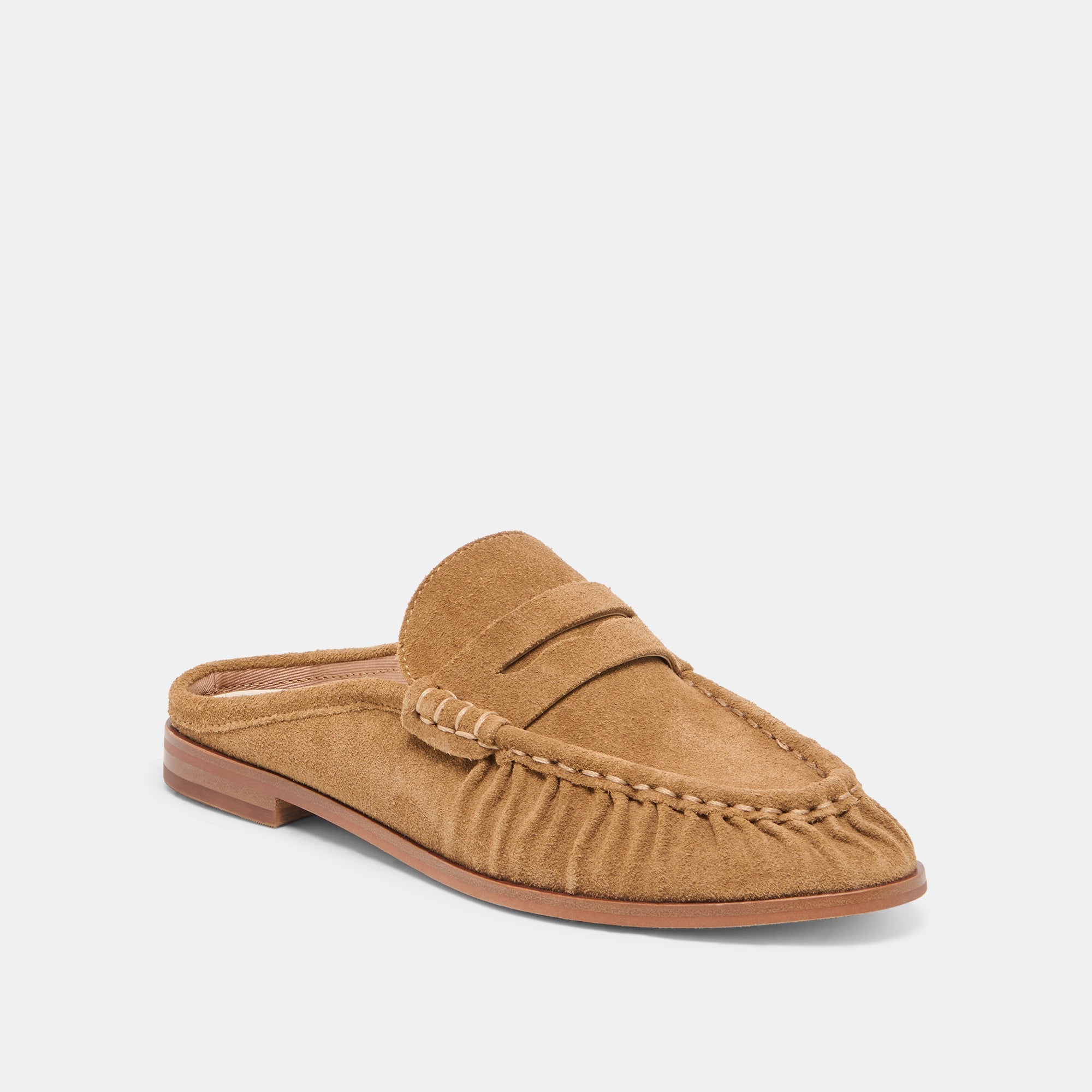 BETZY Lt Brown Suede Closed-Toe Slip-On Loafers / Dolce Vita