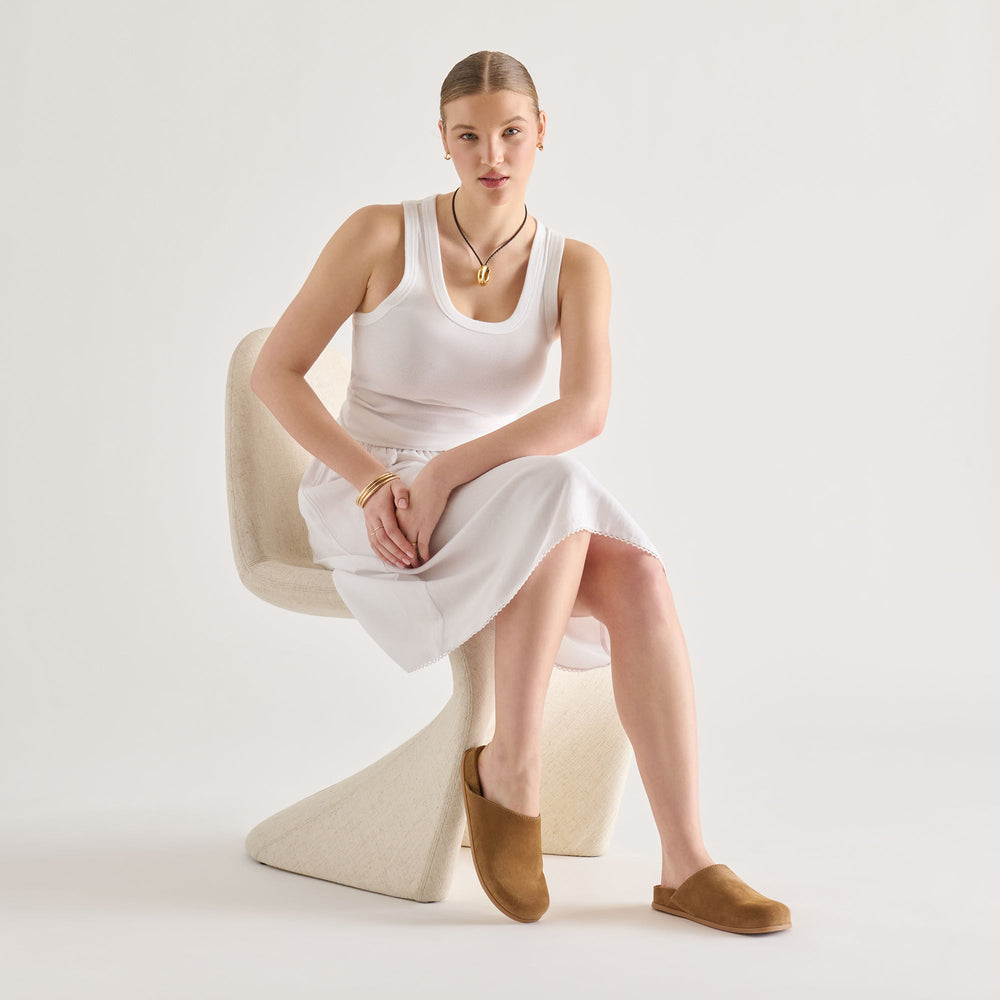 Joney Lt Brown Suede Flats / Dolce Vita