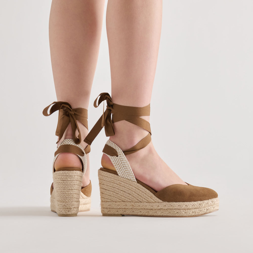 Noura Lt Brown Suede Wedges / Dolce Vita