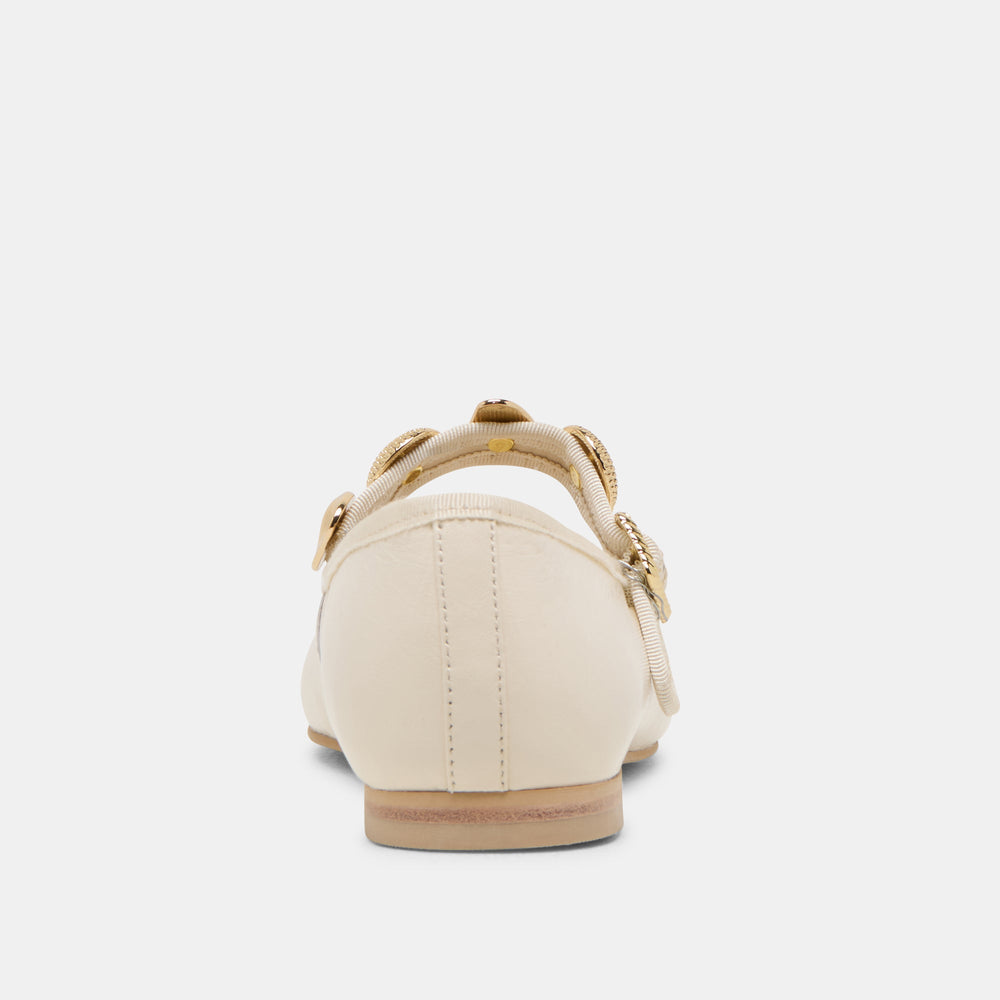 Relan Off White Leather Ballet Flats / Dolce Vita